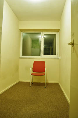 _mg_0480b-chair-in-room-still-against-wall